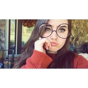 Meet your Posher, Nasya